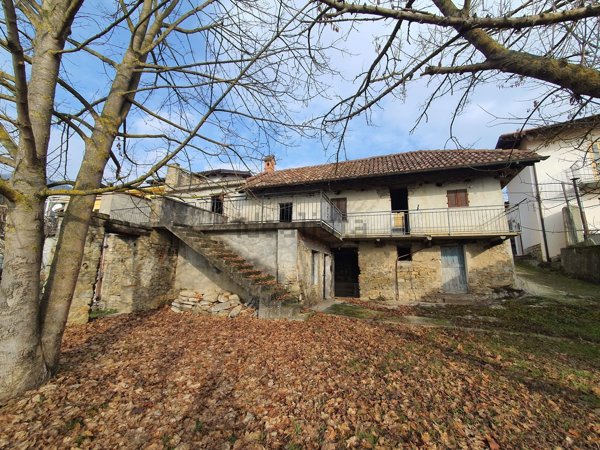 casa indipendente in vendita a Torre Bormida