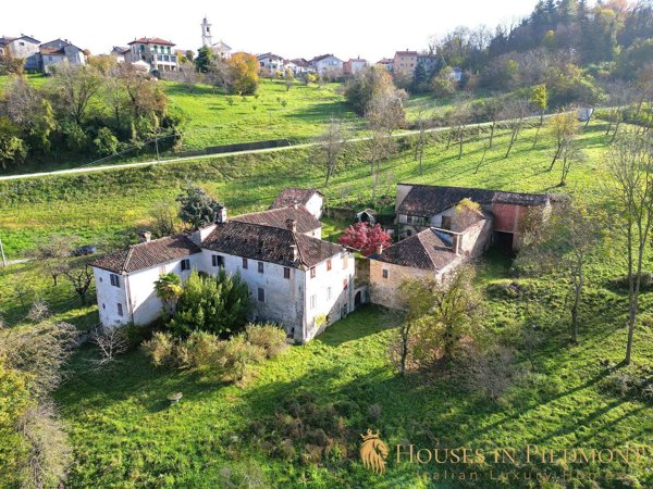 casale in vendita a Torre Mondovì in zona Roatta