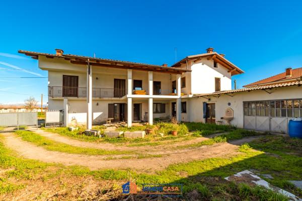 casa indipendente in vendita a Torre San Giorgio