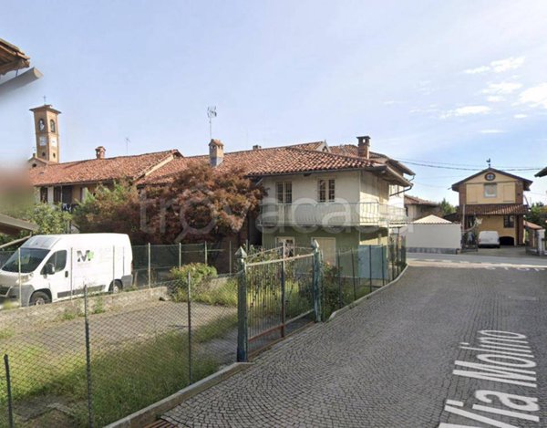 casa indipendente in vendita a Torre San Giorgio