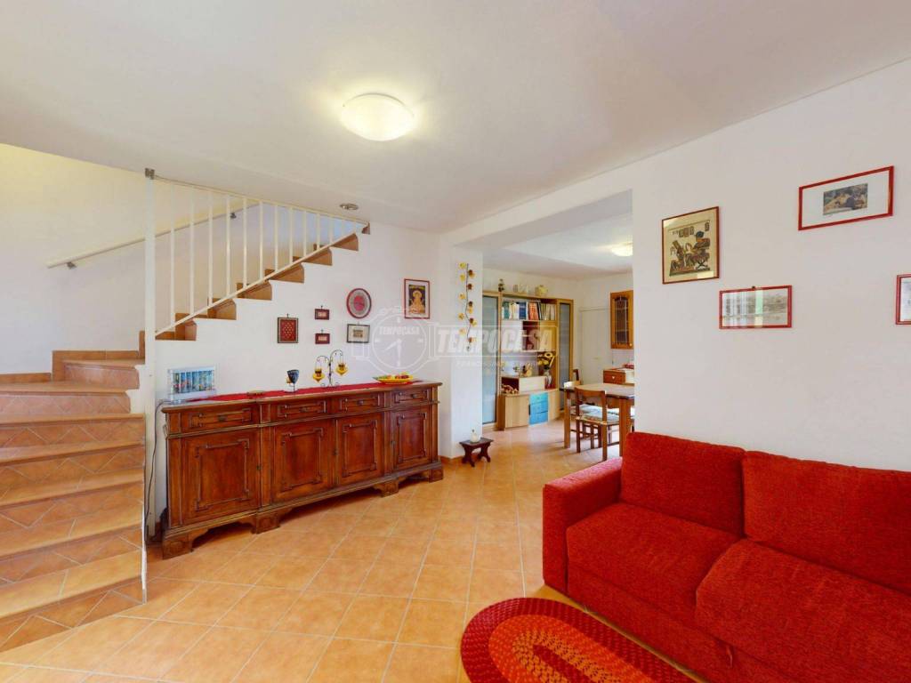 casa indipendente in vendita a Treiso