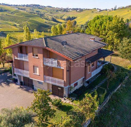 casa indipendente in vendita a Treiso