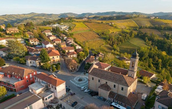 casa indipendente in vendita a Treiso