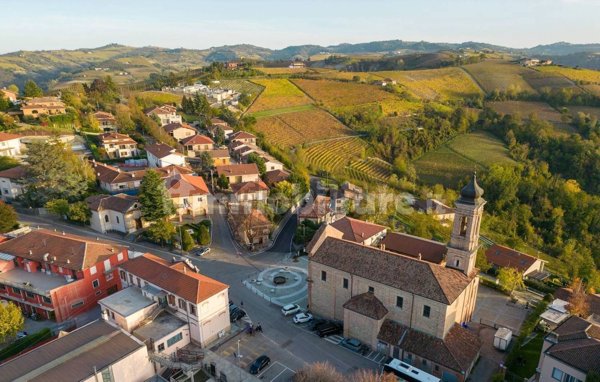 casa indipendente in vendita a Treiso