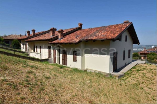 casa indipendente in vendita a Treiso