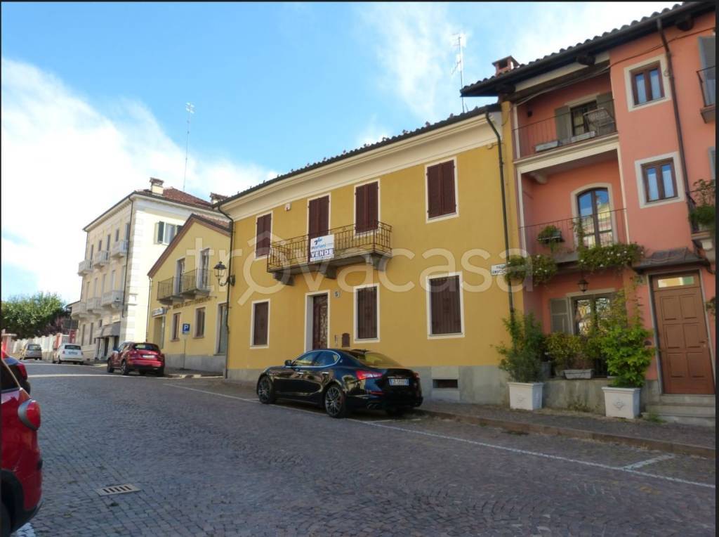appartamento in vendita a Trinità