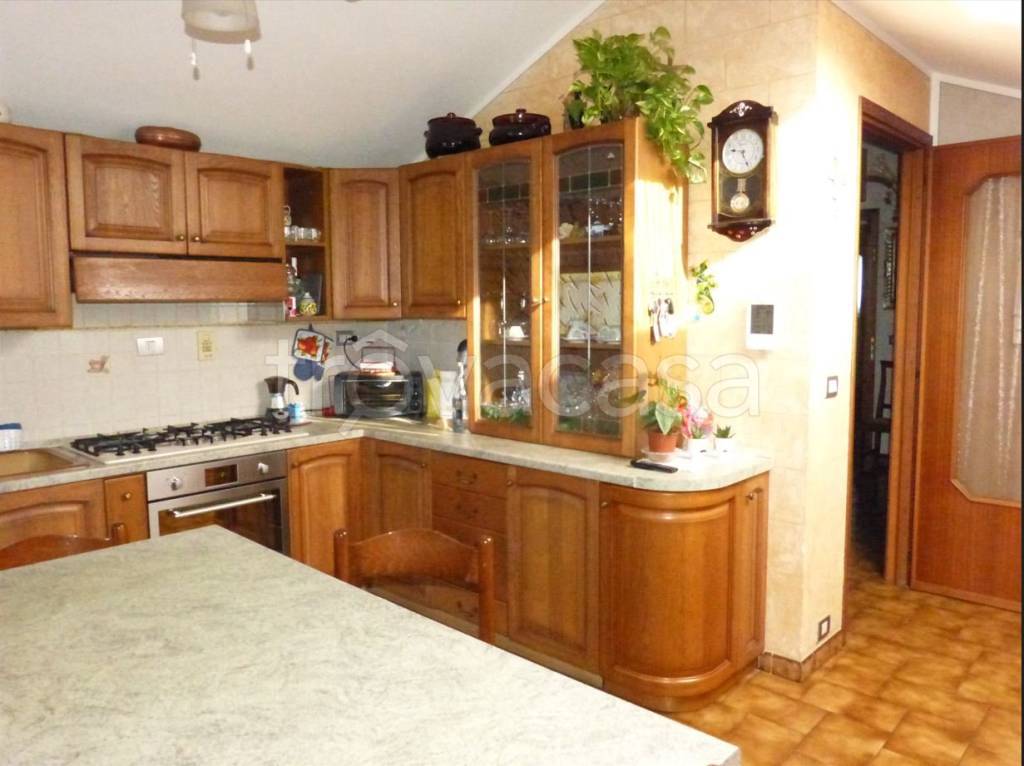 appartamento in vendita a Trinità