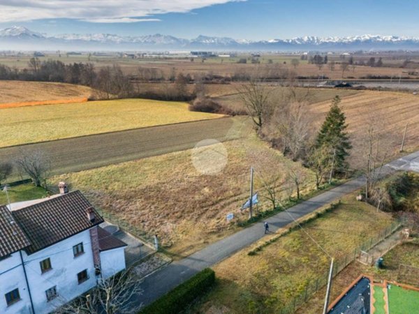 terreno agricolo in vendita a Trinità