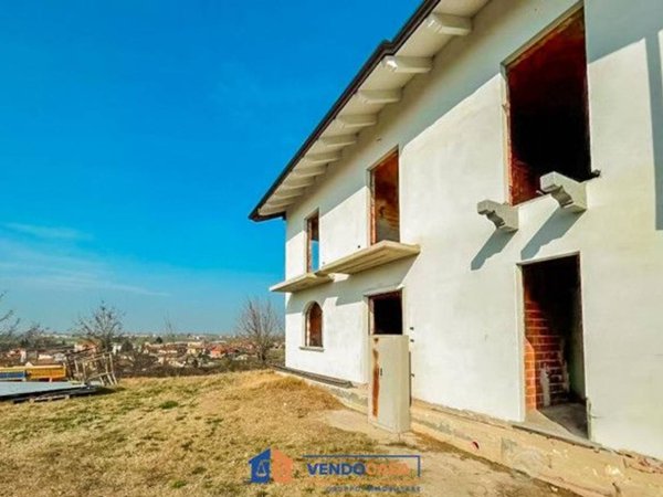 casa indipendente in vendita a Trinità