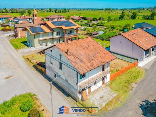 casale in vendita a Trinità