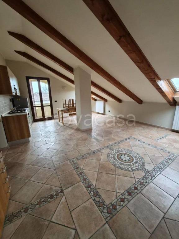 appartamento in vendita a Trinità