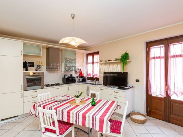 appartamento in vendita a Trinità