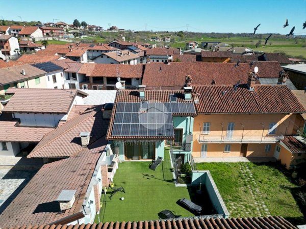 casa indipendente in vendita a Trinità