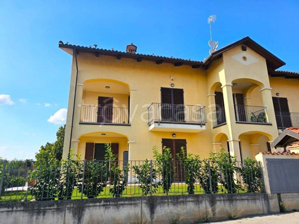 appartamento in vendita a Trinità