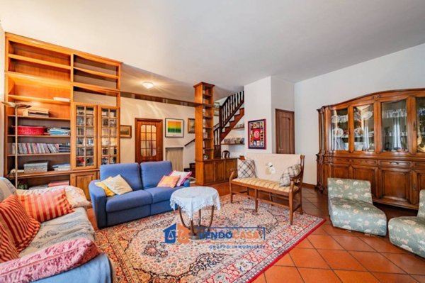 casa indipendente in vendita a Trinità