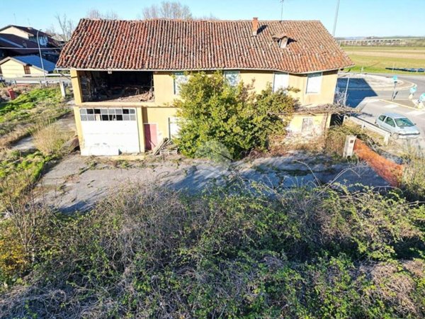 casa indipendente in vendita a Trinità