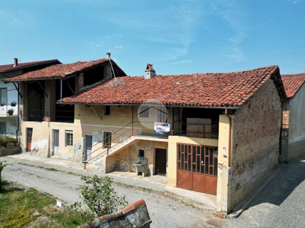casa indipendente in vendita a Trinità