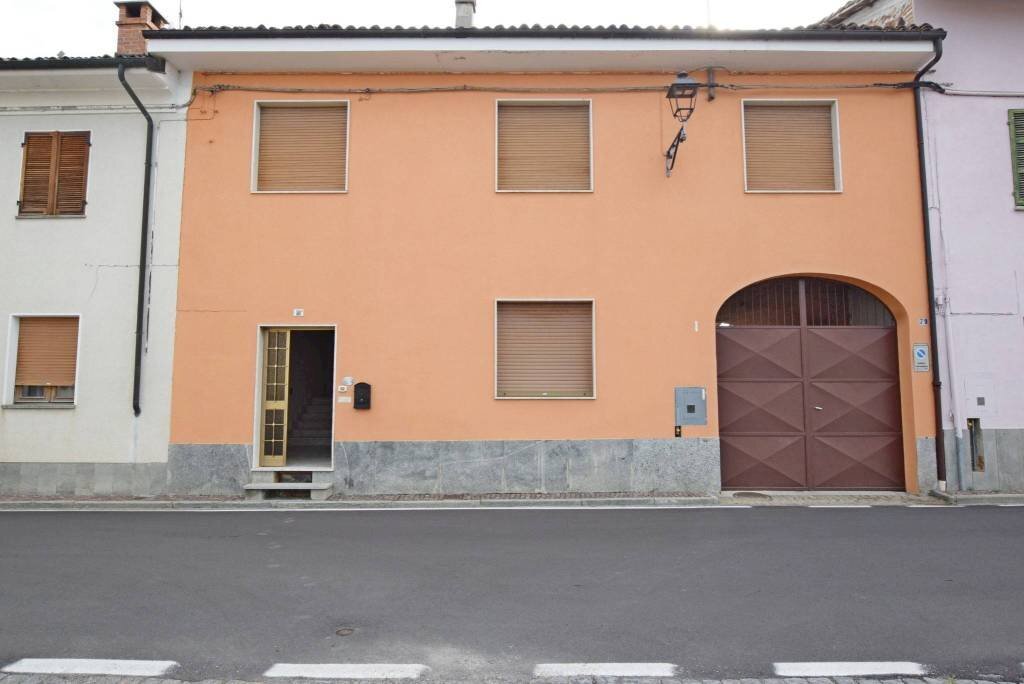 casa semindipendente in vendita a Trinità