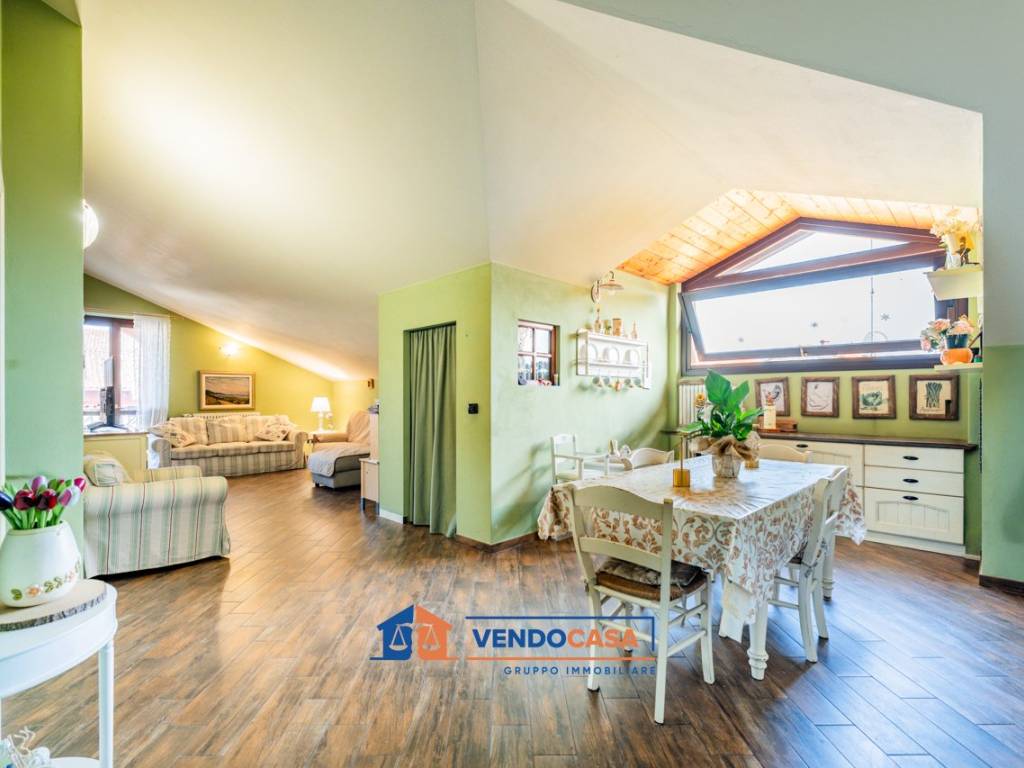 appartamento in vendita a Trinità