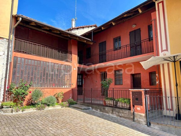 casa indipendente in vendita a Trinità