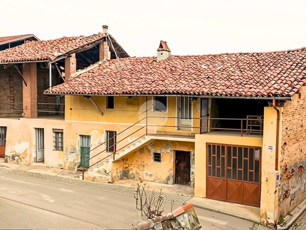 casa indipendente in vendita a Trinità