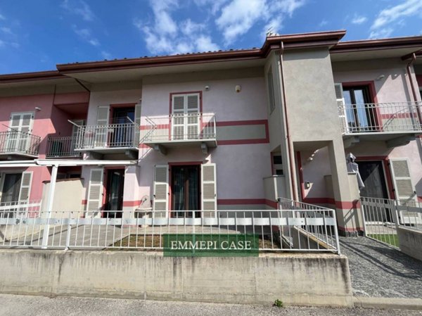 casa indipendente in vendita a Trinità