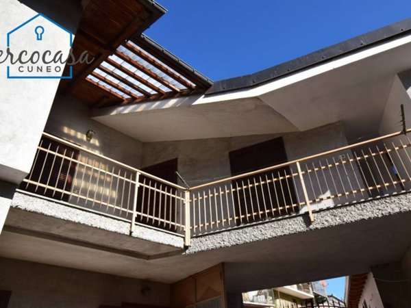 casa indipendente in vendita a Valdieri
