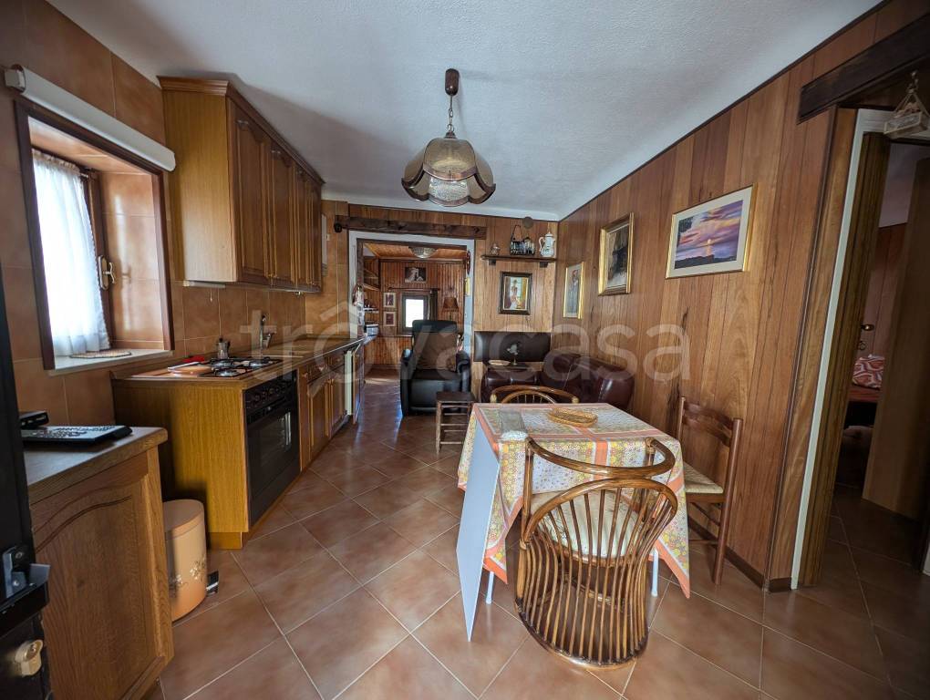 casa indipendente in vendita a Valdieri
