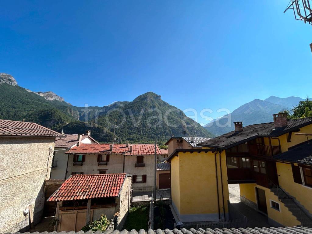 casa indipendente in vendita a Valdieri