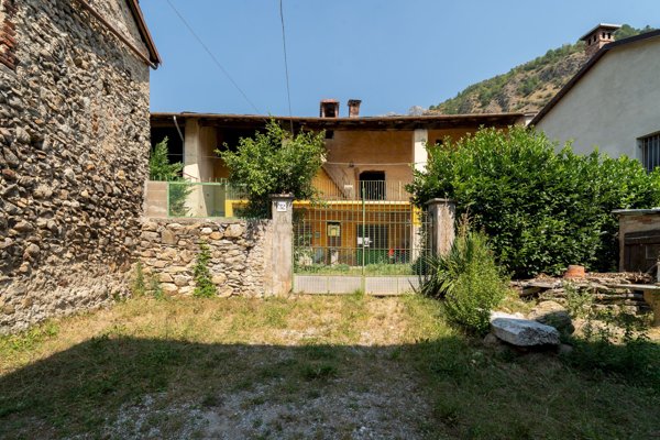 casa semindipendente in vendita a Valdieri