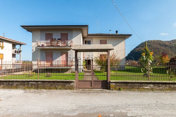 appartamento in vendita a Valgrana