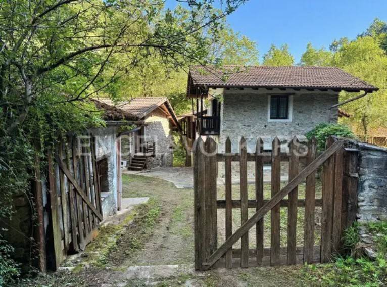 casa indipendente in vendita a Valgrana