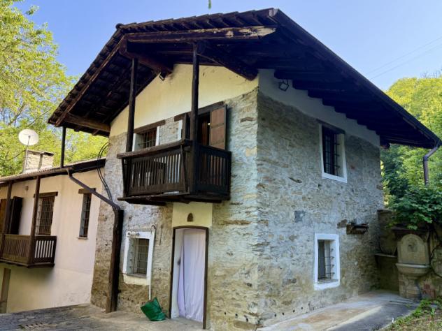 casa indipendente in vendita a Valgrana