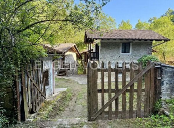 pentavano in vendita a Valgrana