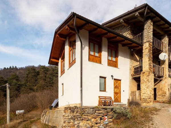 casa indipendente in vendita a Valgrana