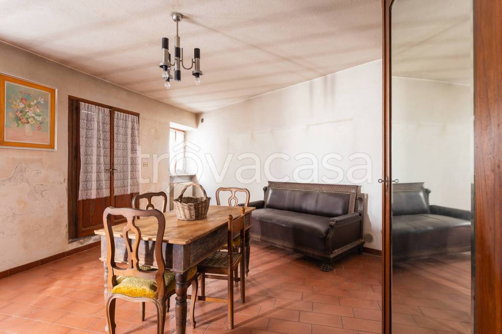 casa indipendente in vendita a Valgrana