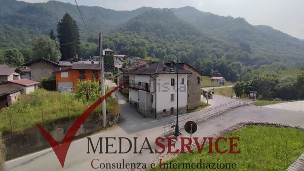 quadrivano in vendita a Valloriate