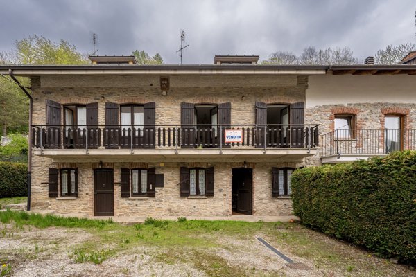 appartamento in vendita a Valloriate