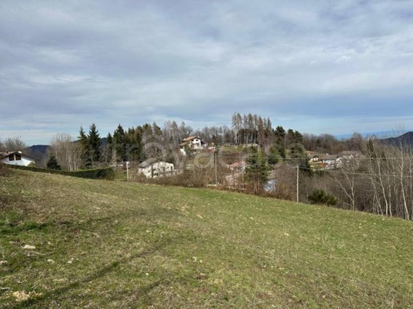 terreno agricolo in vendita a Venasca