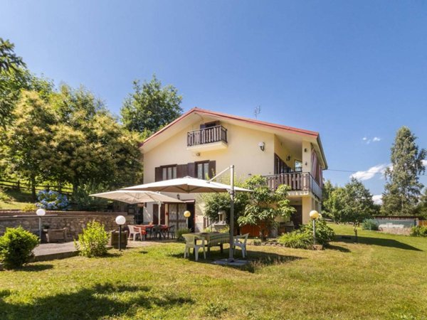 casa indipendente in vendita a Venasca