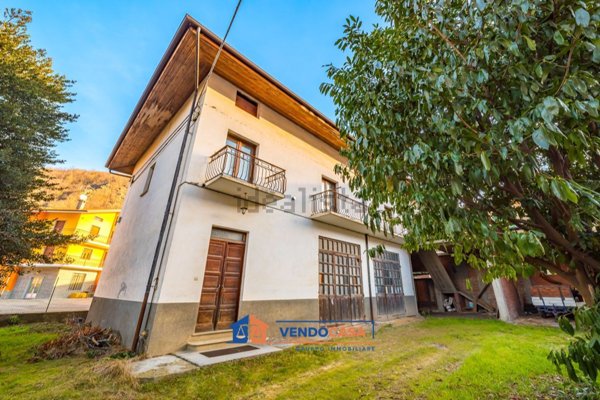 casa indipendente in vendita a Venasca