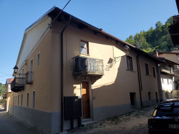 appartamento in vendita a Venasca