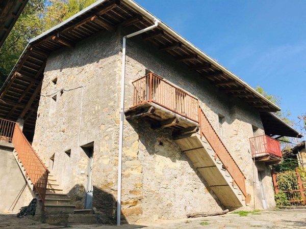 quadrivano in vendita a Venasca in zona Bricco