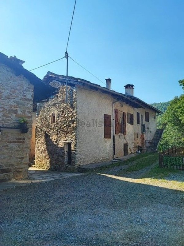 appartamento in vendita a Venasca in zona Miceli