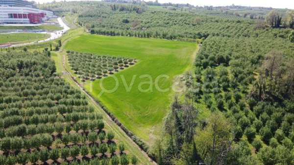 terreno agricolo in vendita a Verduno