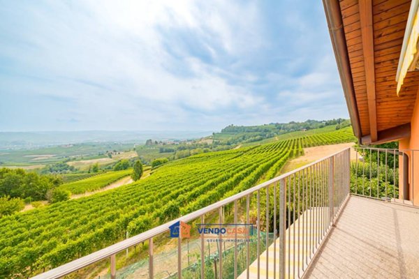 casa indipendente in vendita a Verduno