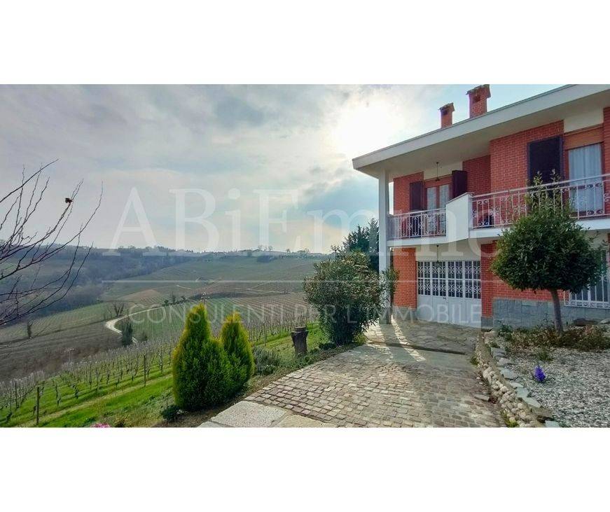 casa indipendente in vendita a Verduno