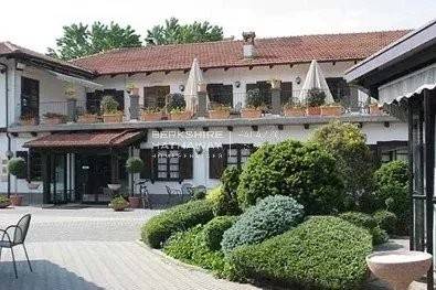 casa indipendente in vendita a Verduno