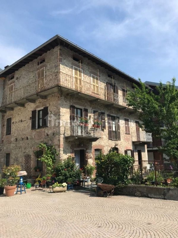 appartamento in vendita a Vernante