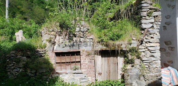 appartamento in vendita a Vernante in zona Palanfré